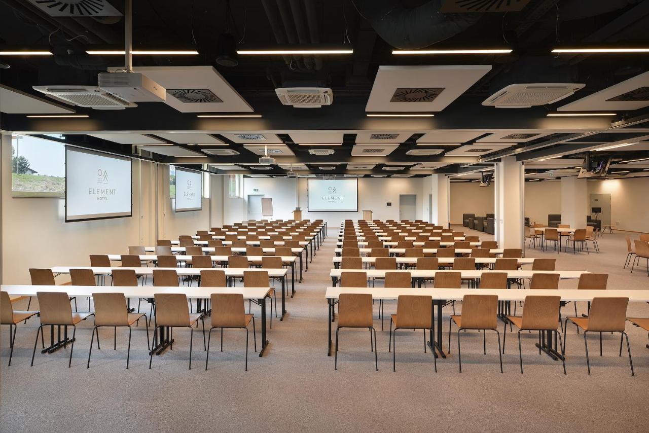 호텔 엘리먼트 리프노나드비타보브 외부 사진